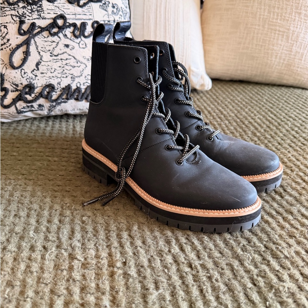 Toms Black Lace-Up Women's Lug Boots with Tan Trim